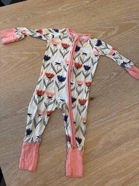 Little Sleepies Floral Faces Zippy | Cream & Pink | 3-6 Months